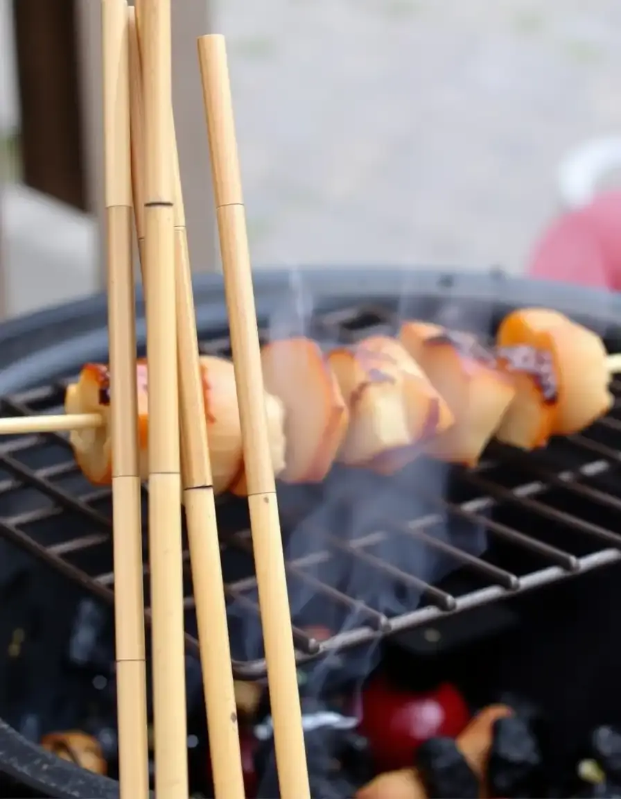 Lot de brochettes en bambou pour grillades