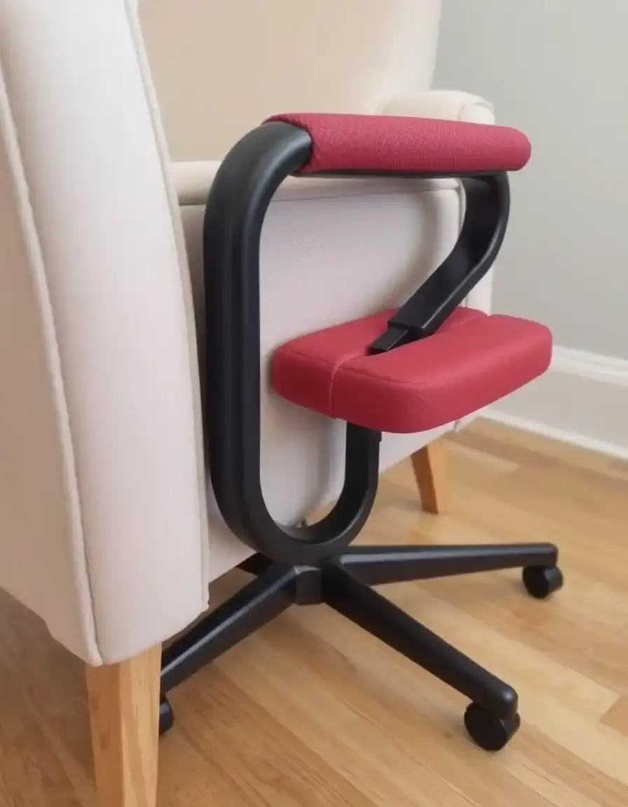 Repose-pieds ajustable pour chaise haute enfant